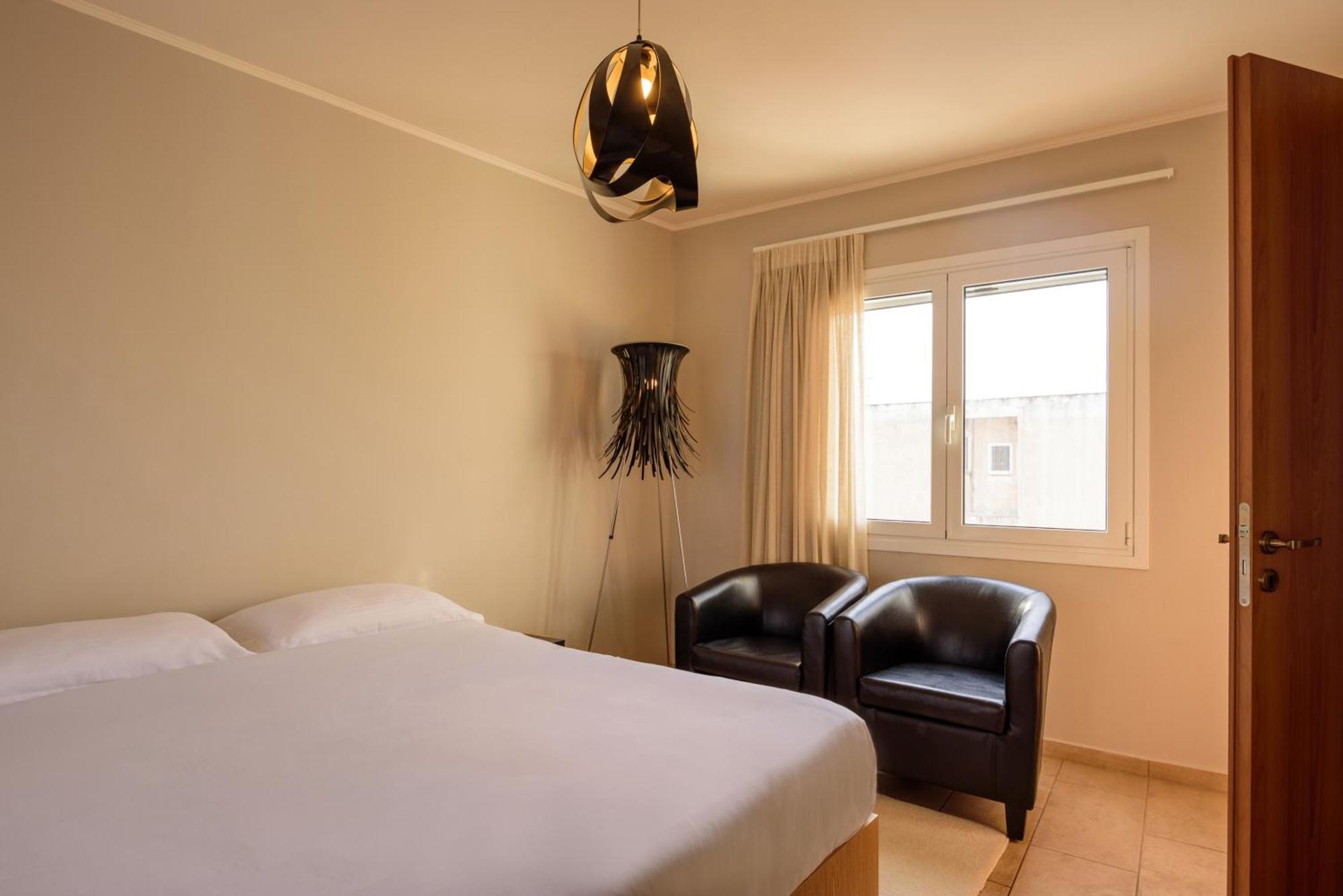 Ermou Street Apartment *