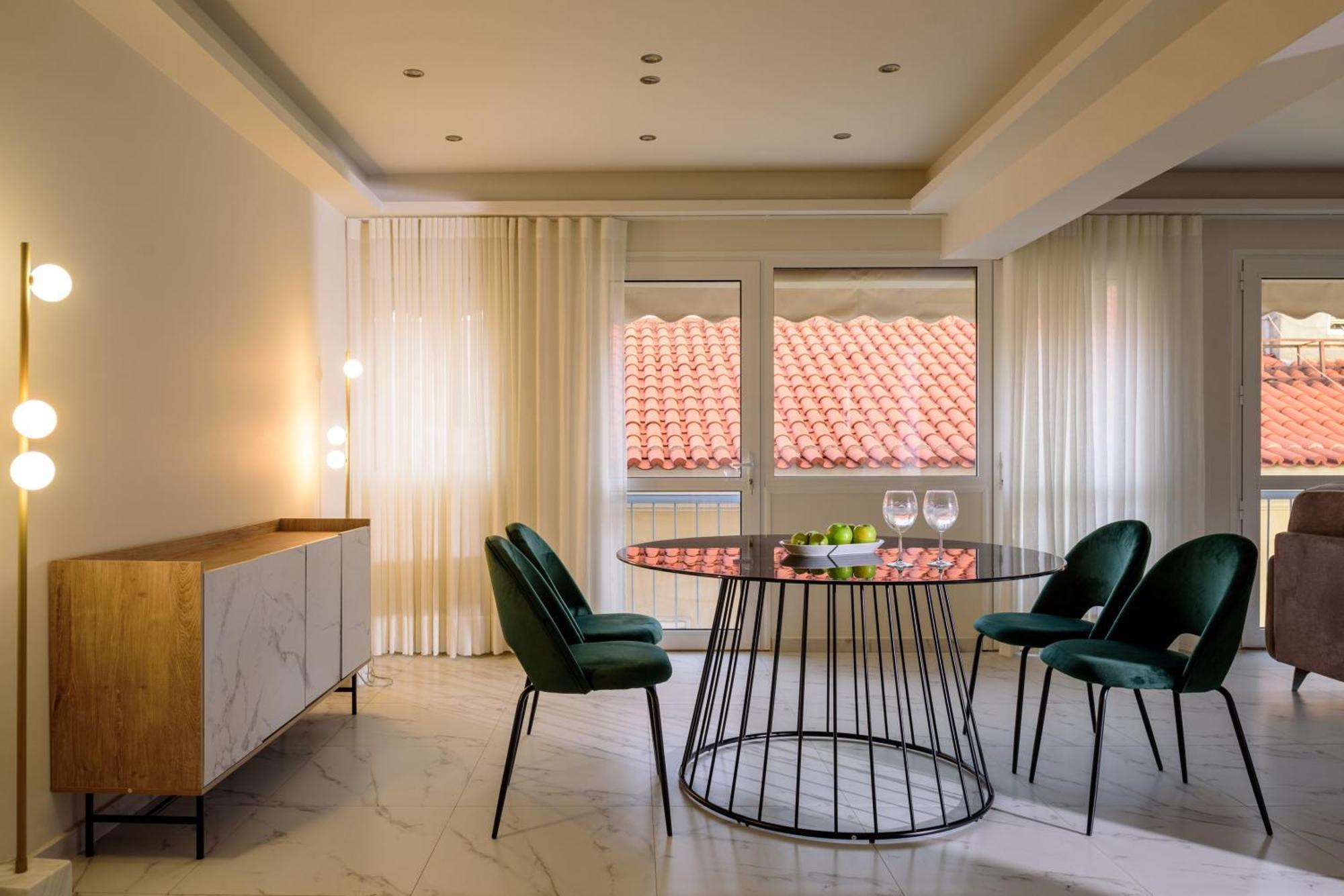 Ermou Street Apartment