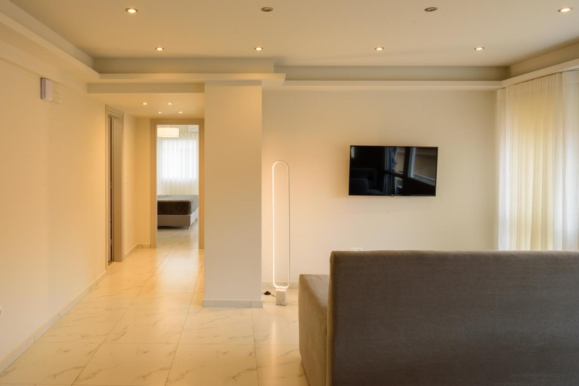 Apartment Ermou Street *